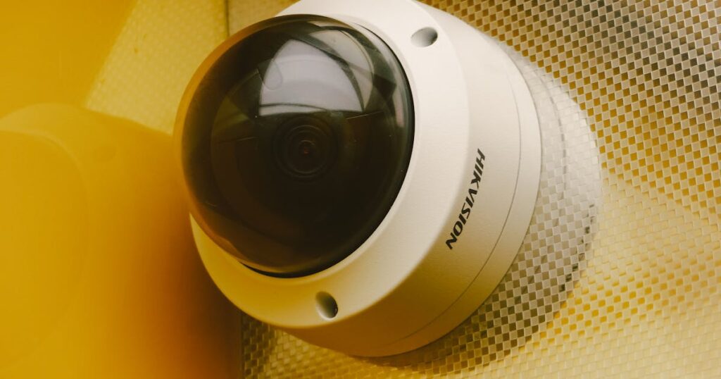 Caméra de surveillance intérieure wifi : guide 2025