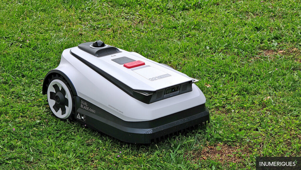 Ecovacs Goat A1600 LiDAR Pro : la tondeuse robotisée au meilleur rapport qualité-prix en 2026