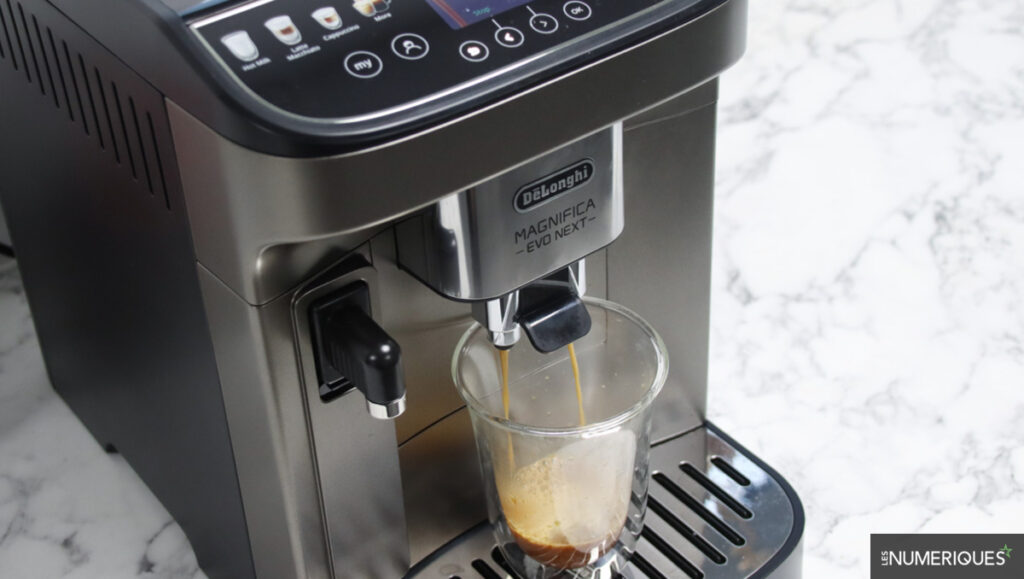 Promo exceptionnelle : la machine à café Delonghi Magnifica Evo Next à moins de 500 €
