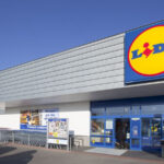 Recharge de voiture sur une borne vélo : légalité, risques et alternatives chez Lidl