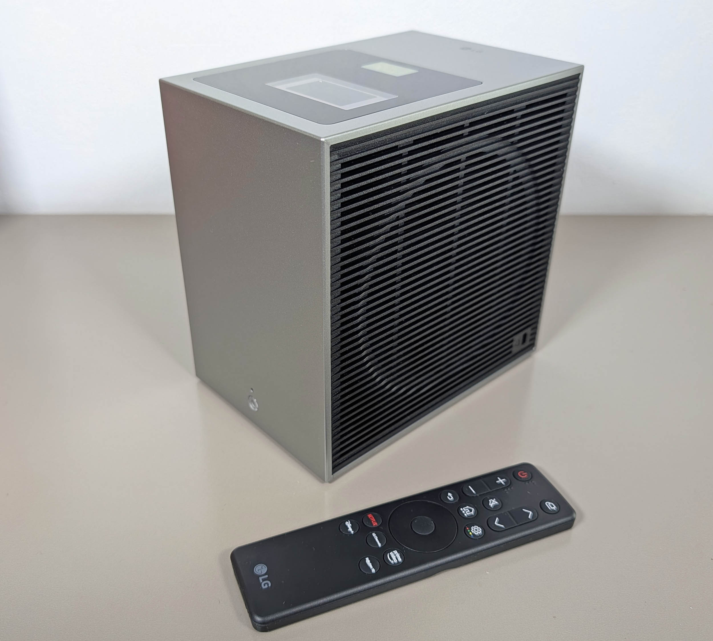 LG CineBeam S : le vidéoprojecteur 4K ultra-compact à moins de 1 000 €, l’affaire à ne pas manquer