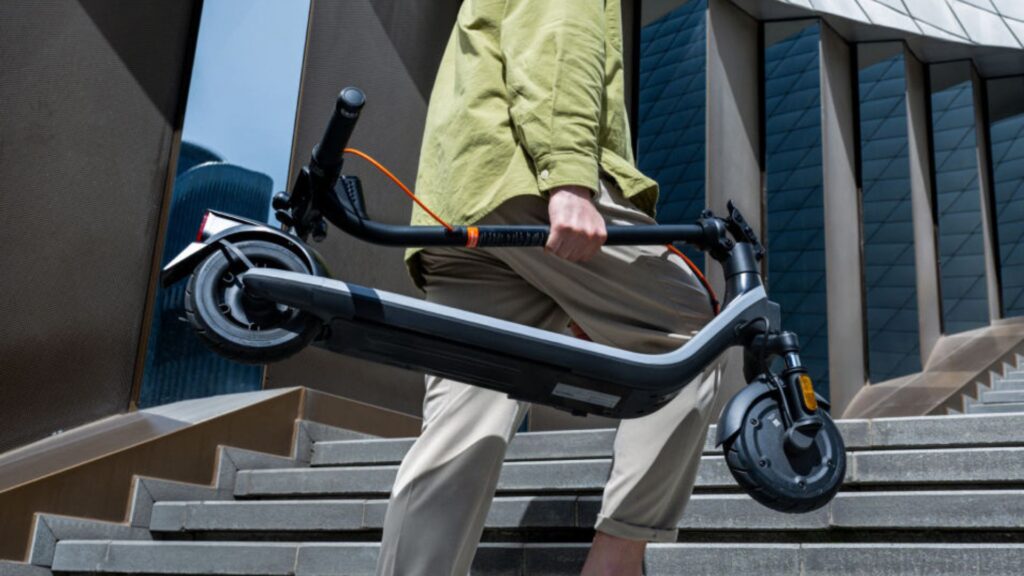 Trottinette électrique Ninebot E2 E II à 199 € : l’offre imbattable à ne pas manquer chez E.Leclerc