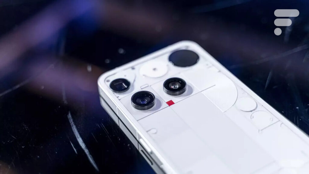 Nothing Phone (3) + CMF Watch 3 Pro : ce pack high-tech à prix cassé chez Boulanger vous surprendra