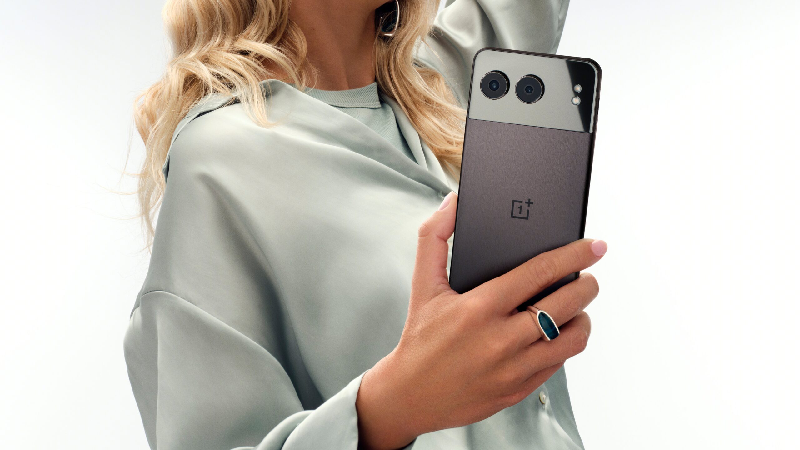 OnePlus N6 : le smartphone économique qui défie l’autonomie avec 8 000 mAh