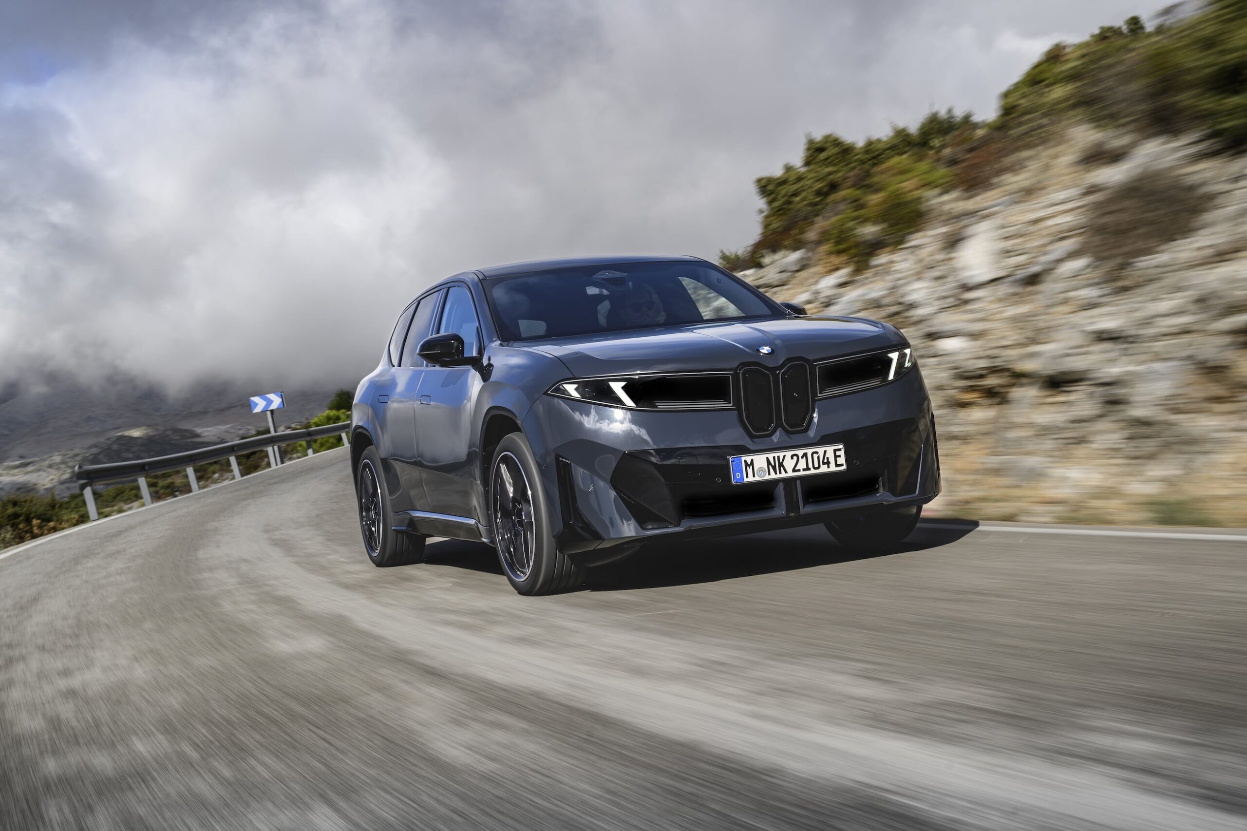 BMW iX3 électrique : 781 km d'autonomie record, une performance qui défie les attentes