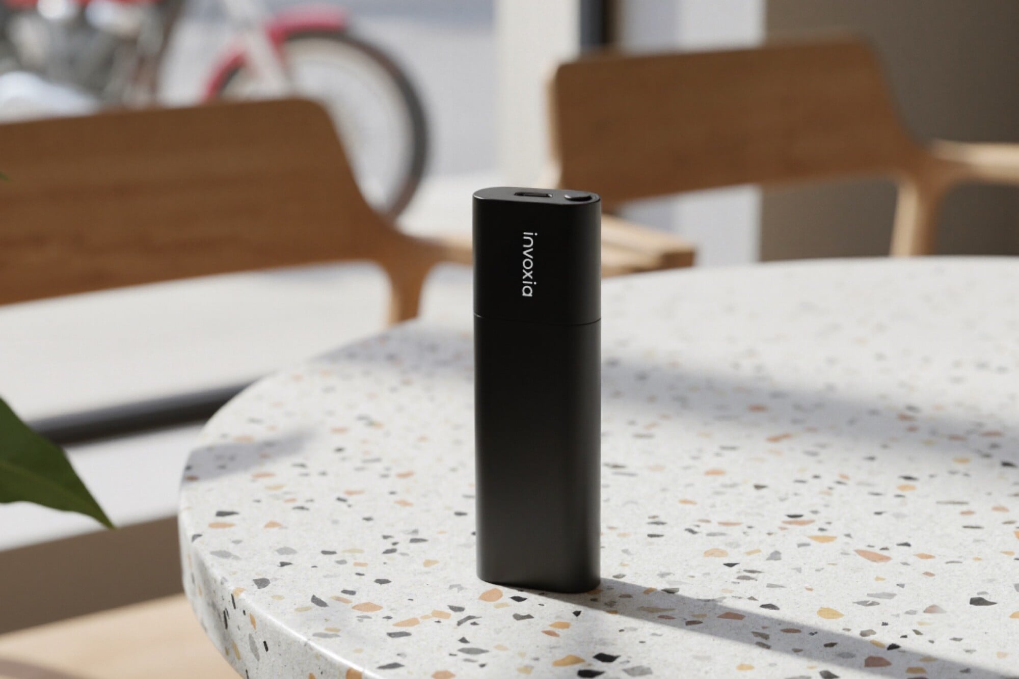 Invoxia Tracker Pro Max : le traceur GPS révolutionnaire qui localise en temps réel à la seconde près