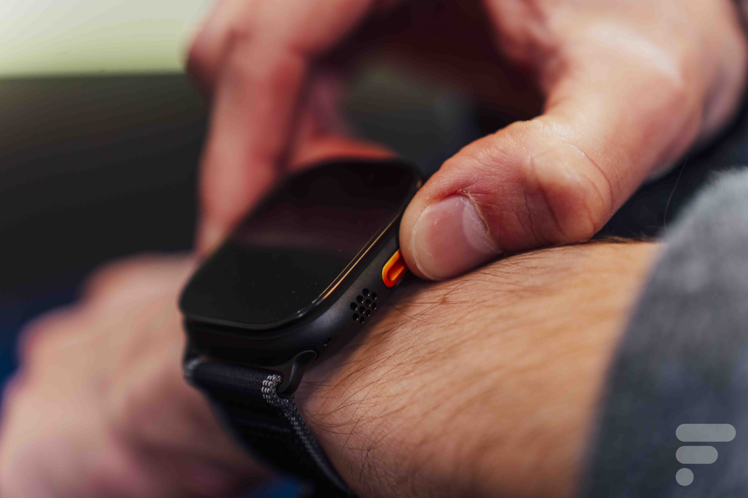Montres connectées en 2026 : Apple renforce sa domination tandis que Samsung s’essouffle