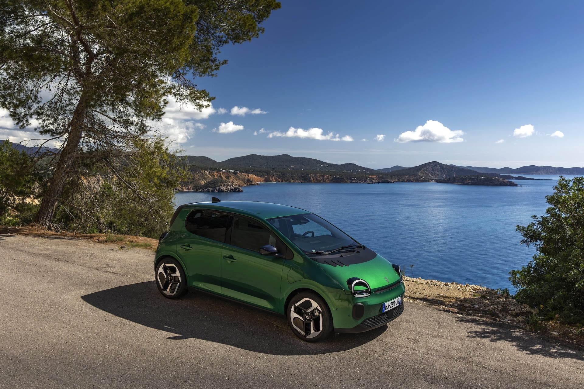 Voitures électriques à 15 000 € : l’Europe peut-elle vraiment rivaliser avec la Chine ?