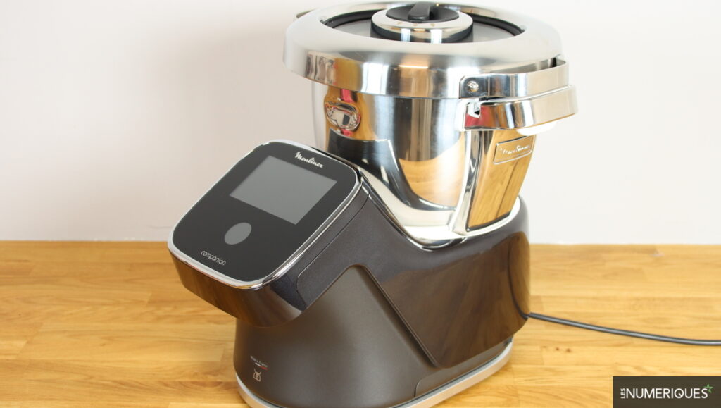 Robot cuiseur Moulinex i-Companion Touch Pro XL à 899€ en solde (-24%)