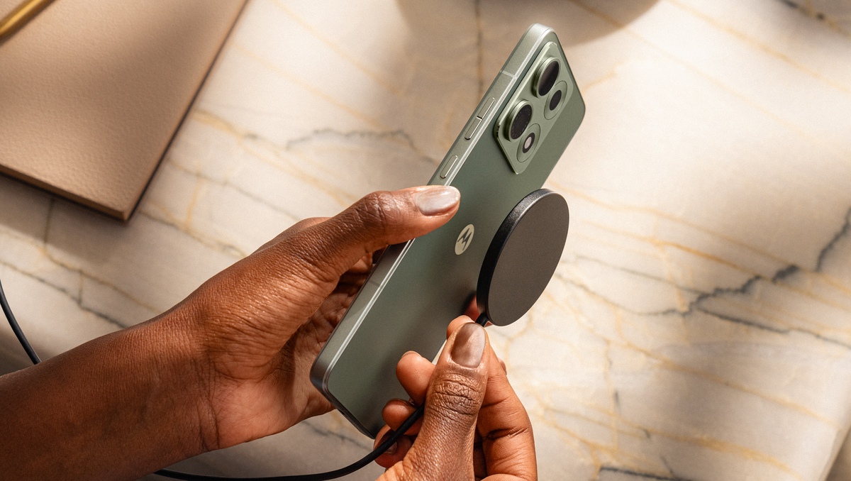Motorola Edge 70 Max : le smartphone qui allie autonomie record et recharge sans fil nouvelle génération à petit prix